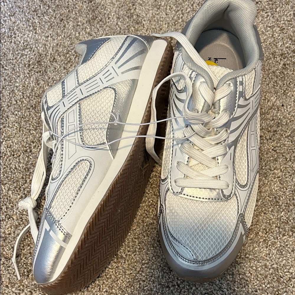 Nicole Miller Women's Silver Mesh Athletic Sneakers 9.5